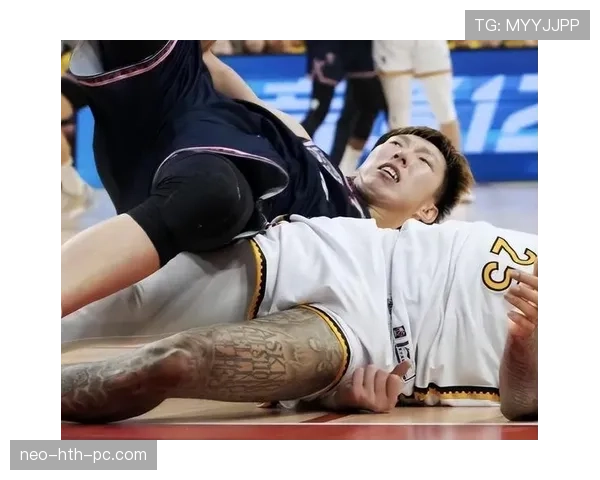 周琦竟然背着合同偷偷买豪车，队友都懵了！