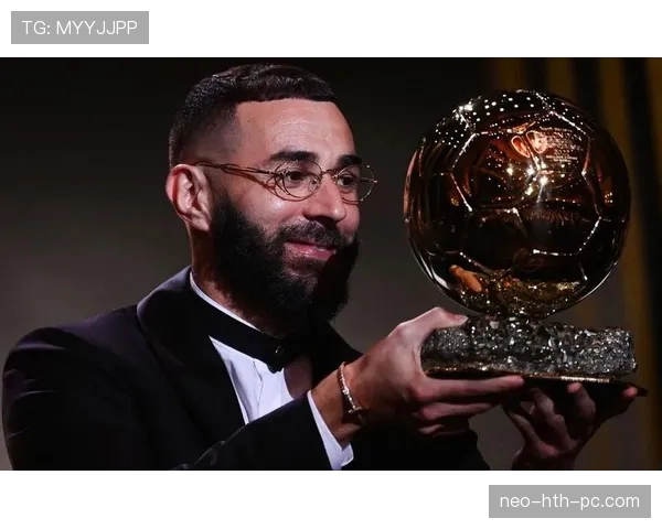 本泽马如何从团队型球员蜕变为金球奖得主？